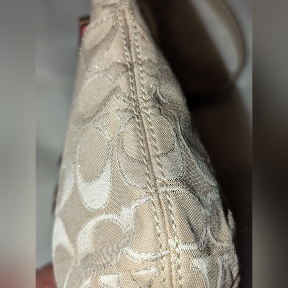 Coach Metallic Signature Swingpack Messenger Handbag - Picture 7 of 13